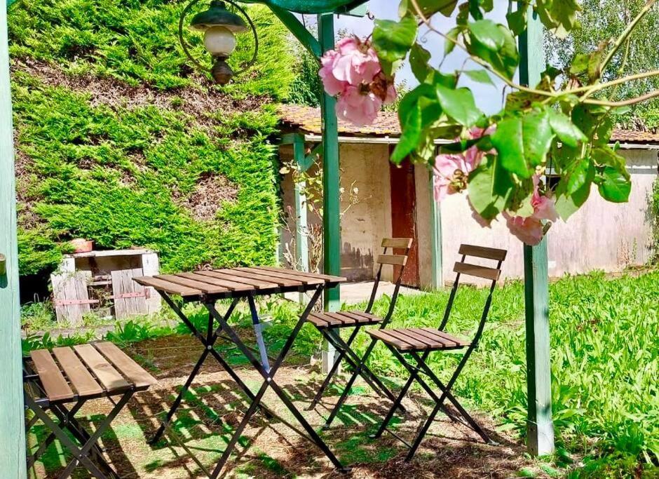 Vacation House In Quiet Village Congerville-Thionville Buitenkant foto