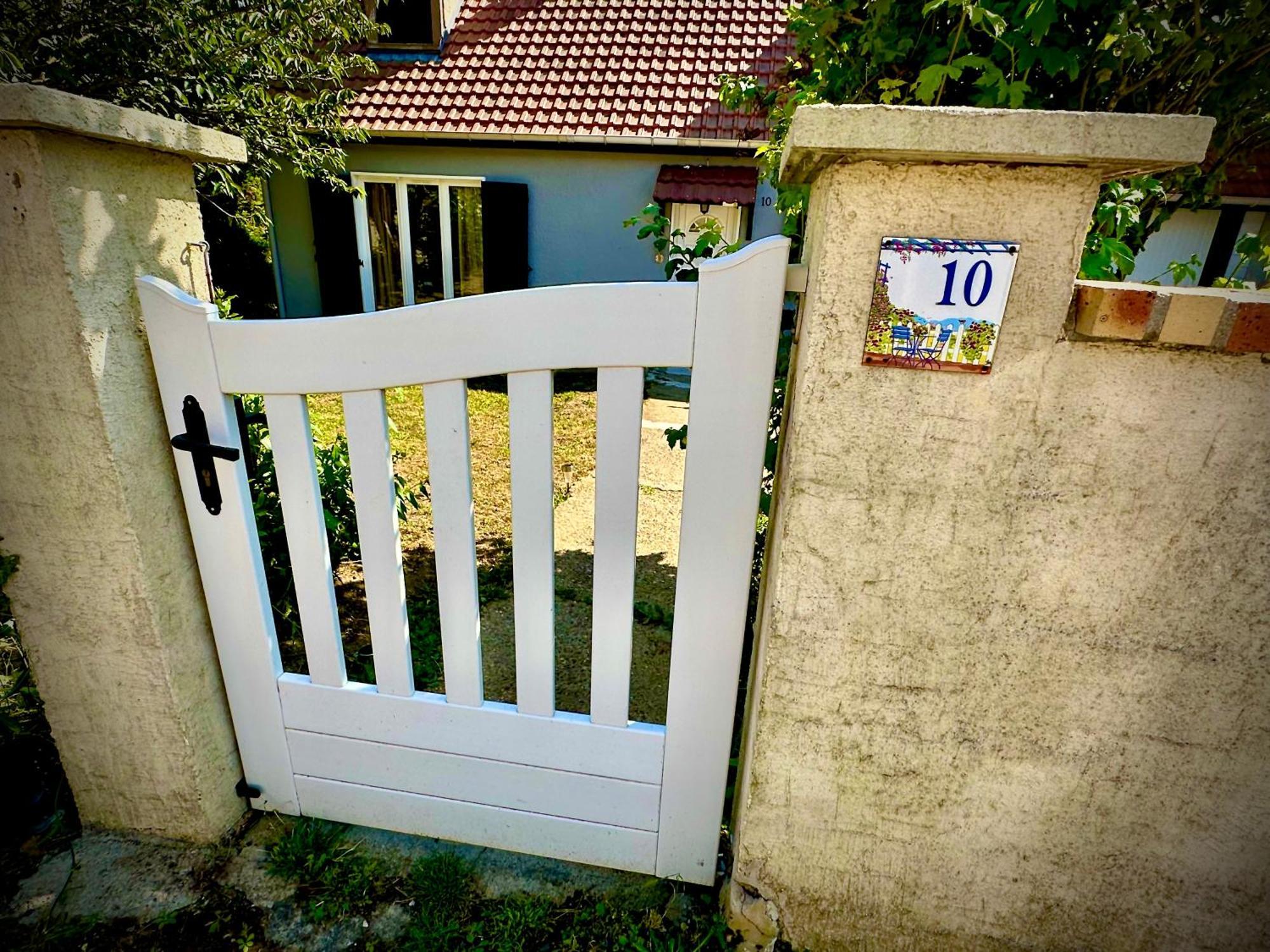 Vacation House In Quiet Village Congerville-Thionville Buitenkant foto